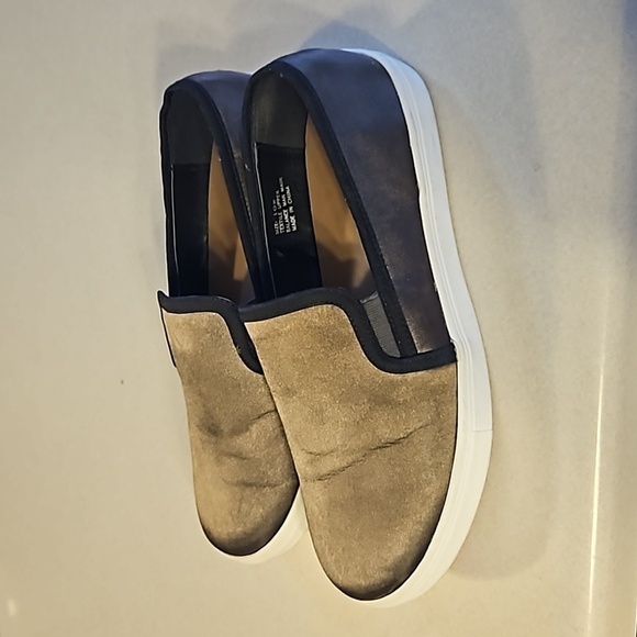 Lane bryant Metallic slip ons 10w - Picture 1 of 10